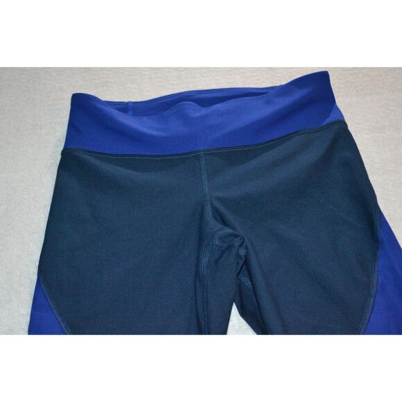 25201 Under Armour Gym Pants Capris Workout Blue Size Medium Fitted Womens - Picture 3 of 6